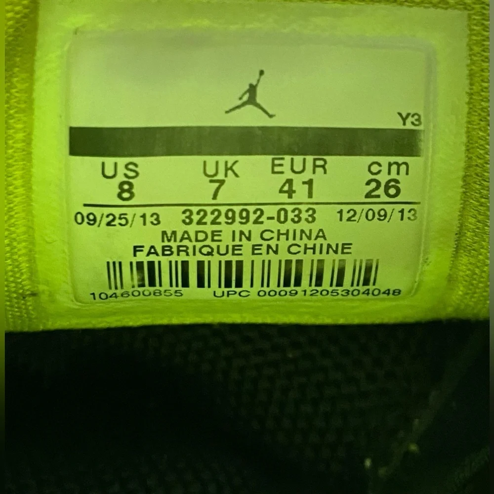 Size 8 - Jordan 6 Rings Black Venom Green 322992-033